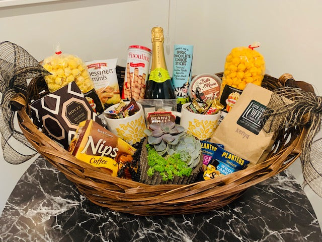 Curated Gift Basket - Large